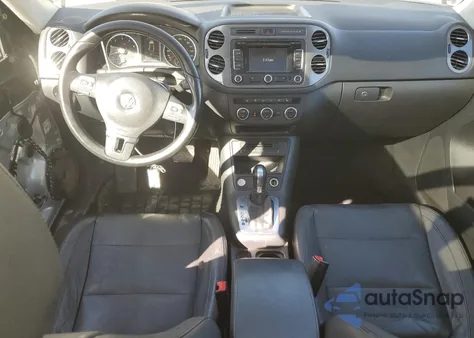 2013 Volkswagen Tiguan S z USA, uszkodzony, nr VIN WVGAV7AX8DW548868